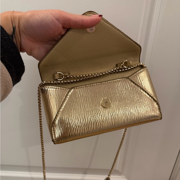 ZARA Gold envelope crossbody clutch with chain - Picture 8 of 9
